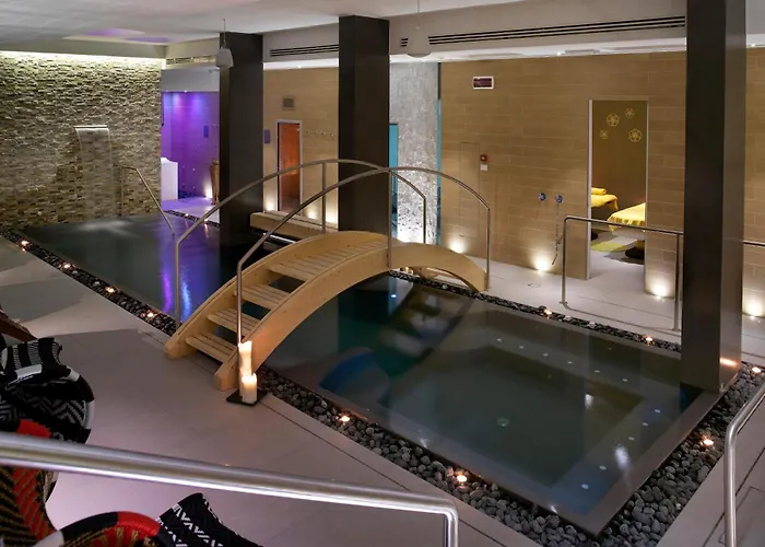 Select & - Hotell Riccione