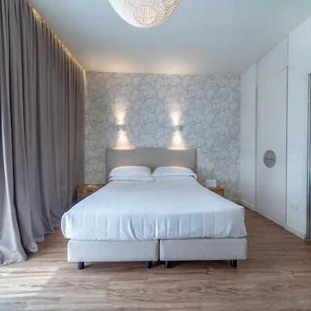 Hotel Select & - Riccione