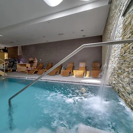 Select & - 4* Riccione