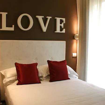 Select & - Hotel 4*