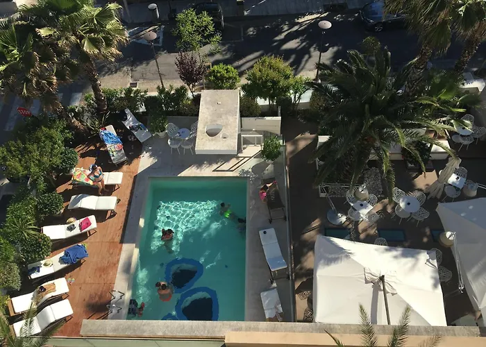 Select & - 4* Riccione