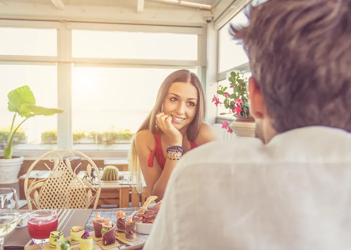 酒店 Select & - 4*