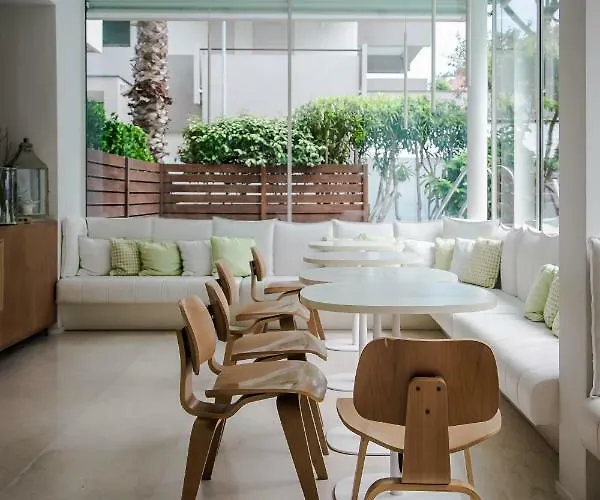 Select & - Szálloda